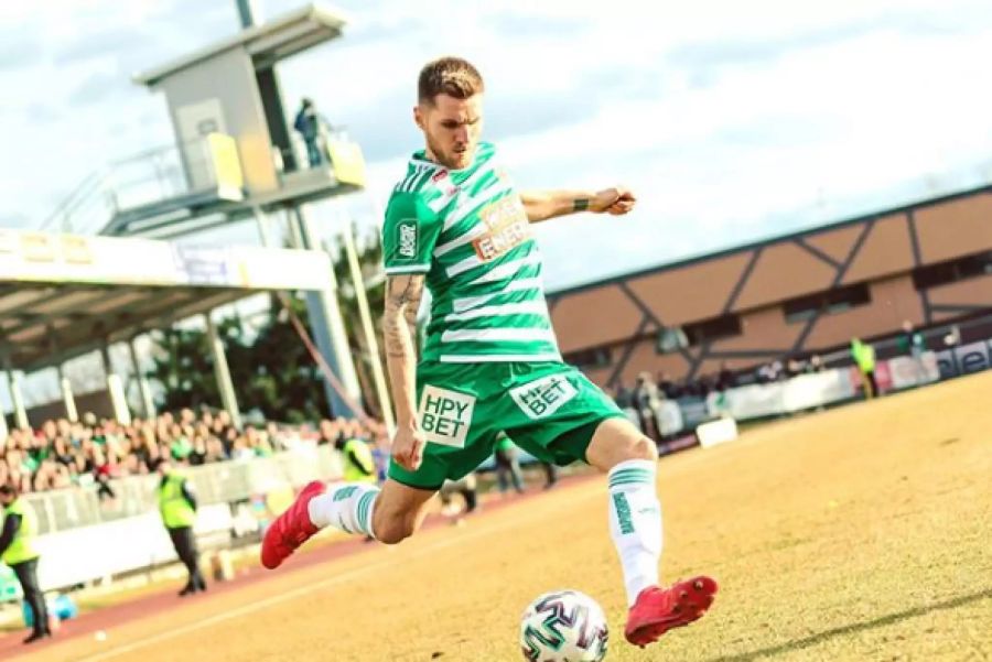 Von YB wechselte Schick zu Rapid Wien.