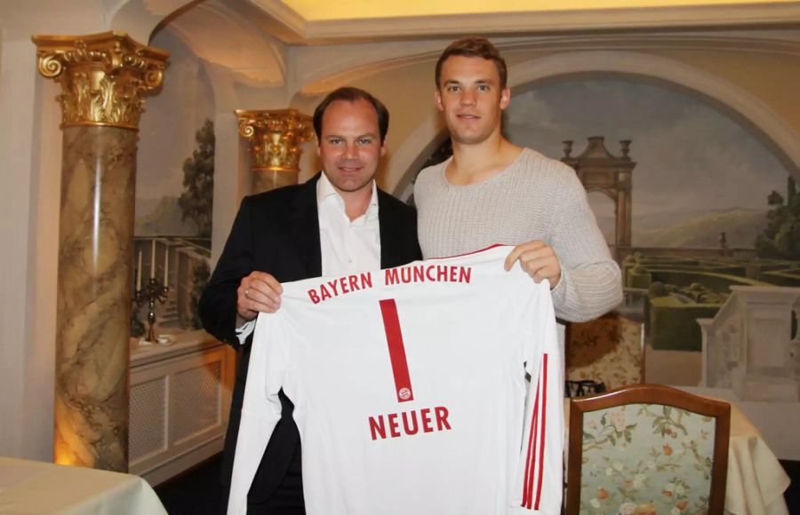 Trotzdem erfolgt auf die Saison 11/12 hin Neuers Transfer nach München.