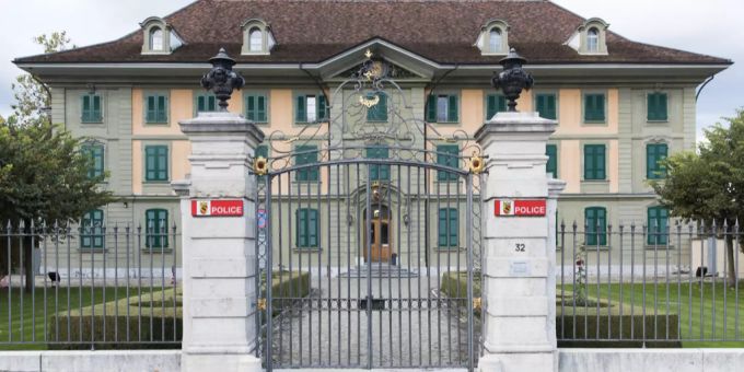 Kantonspolizei Bern. Kantonspolizei Bern