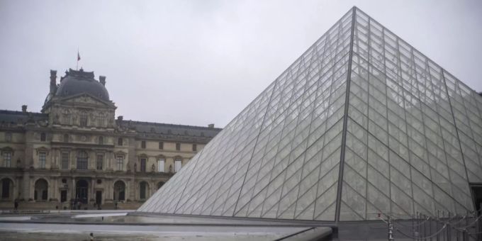 Angst vor Coronavirus - Louvre wegen Arbeitsniederlegung geschlossen