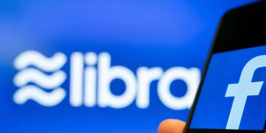 Facebook will die von ihr vorgestellte globalen Digitalwährung Libra im kommenden Jahr für Verbraucher freigeben. Foto: Kay Nietfeld/dpa