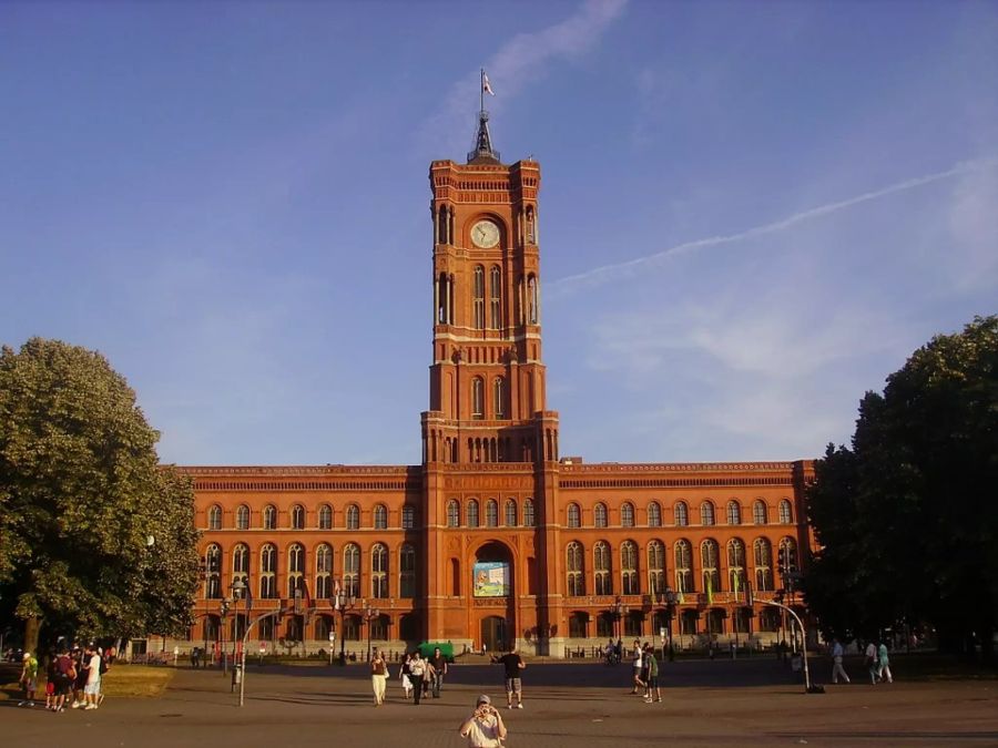 rotes rathaus berlin