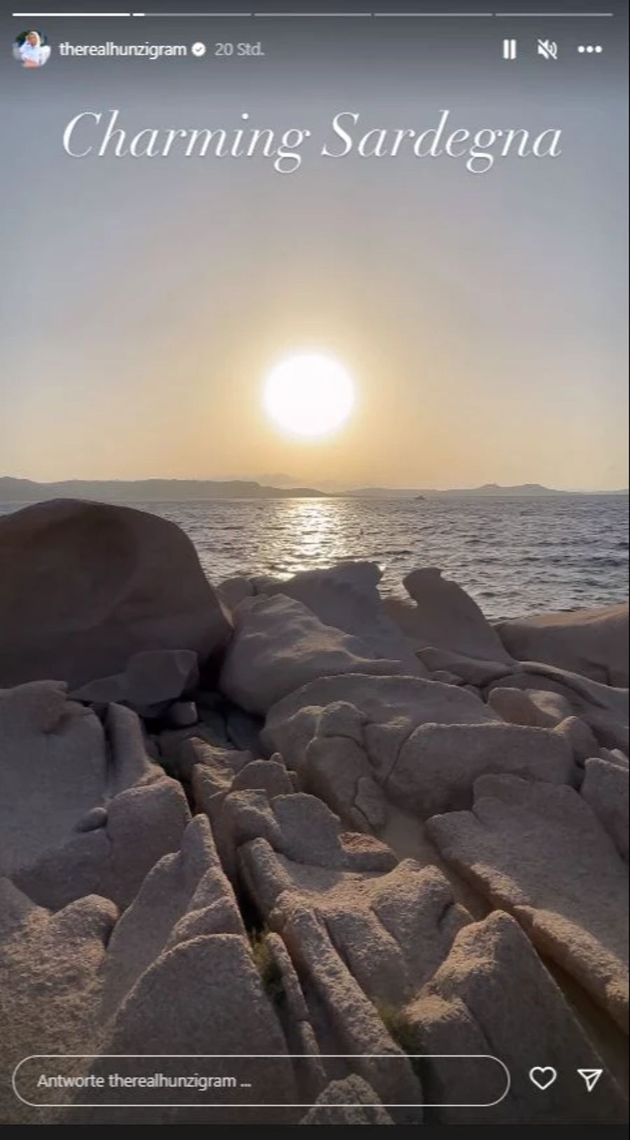 Hunziker und ihre Familie machen Ferien auf Sardinien.