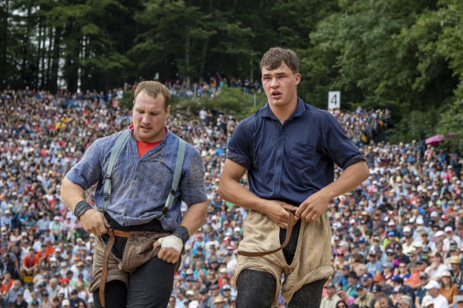 Auch heuer ist es wieder der Ellenbogen. Nach dem Gestellten auf dem Brünig gegen Michael Moser ist die Schwingsaison von Joel Wicki zu Ende.