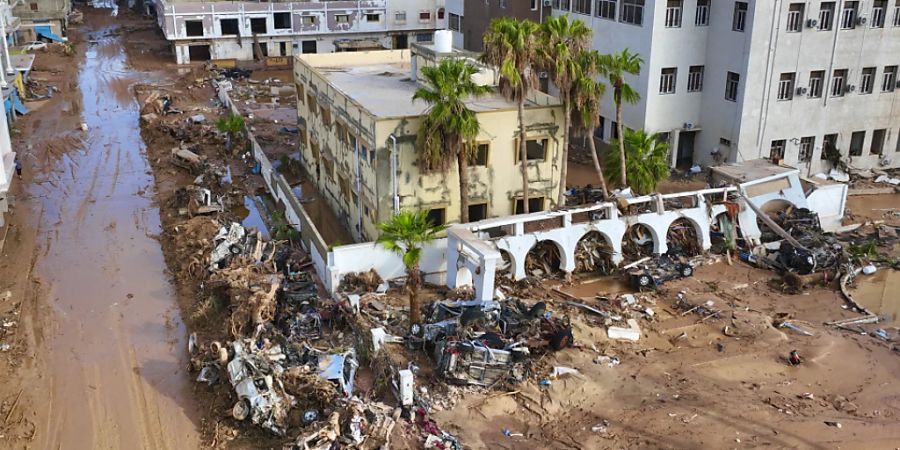 Überschwemmungen nach dem heftigen Unwetter im Bürgerkriegsland Libyen. Foto: Jamal Alkomaty/AP