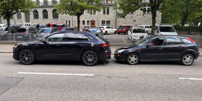 Stadt St. Gallen: Auffahrkollision wegen mangelnder Aufmerksamkeit Stadt St. Gallen: Auffahrkollision wegen mangelnder Aufmerksamkeit