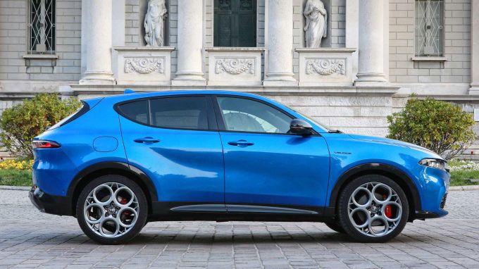 Typisch italienisch: Auch der 130PS-Diesel bietet tolles Styling Alfa Romeo Tonale Diesel