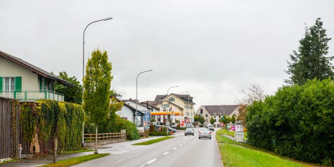 Ortseinfahrt Gemeinde Boswil auf der Muristrasse. - Kanton Aargau Ortseinfahrt Gemeinde Boswil auf der Muristrasse. - Kanton Aargau