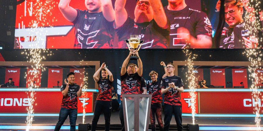 Der erste Major-Titel für FaZe: Anführer karrigan durfte beim prestigeträchtigen CS:GO-Turnier den Pokal in Empfang nehmen.