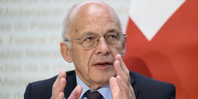 Bundesrat Ueli Maurer spricht während der Medienkonferenz zur OECD-Mindeststeuer. Ueli Maurer OECD-Mindeststeuer