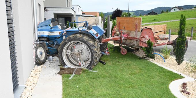 Uzwil SG: Mann von Traktor überrollt Uzwil SG: Mann von Traktor überrollt
