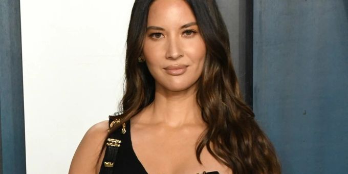 Olivia Munn's Blonde Hair: The Ultimate Guide - wide 4
