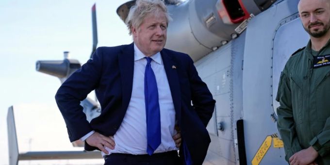 Boris Johnson zu Besuch bei der Royal Navy Boris Johnson zu Besuch bei der Royal Navy