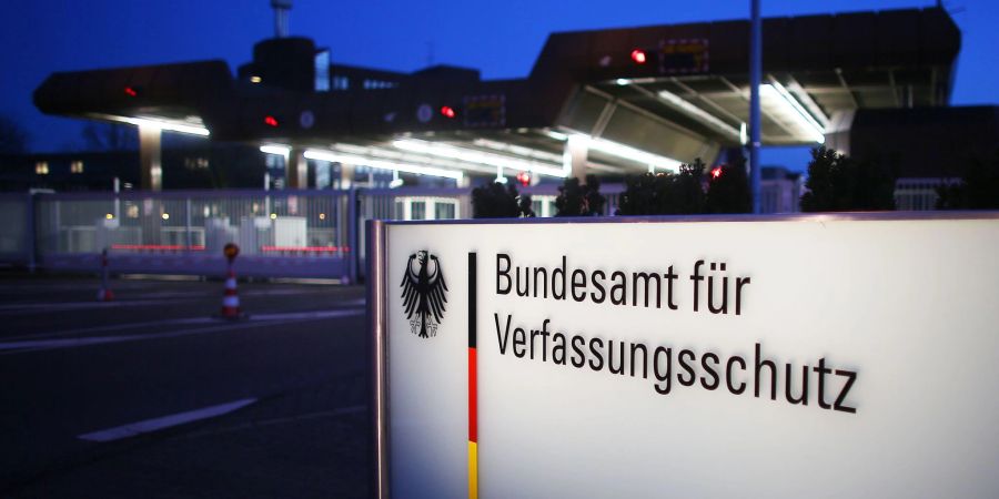 Das Bundesamt für Verfassungsschutz warnt Unternehmen und Forschungseinrichtungen vor wachsenden Risiken durch Spionage.