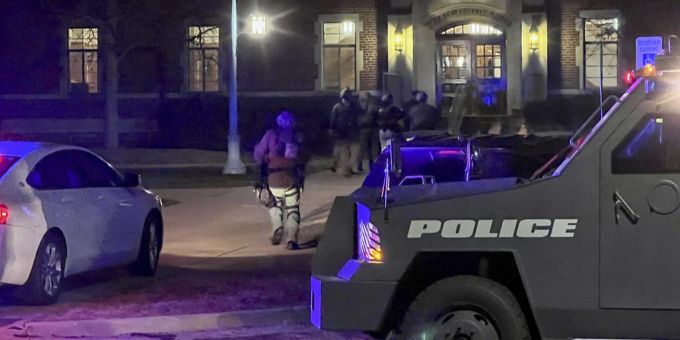 Polizisten bei der Universität von Michigan. Universität Michigan