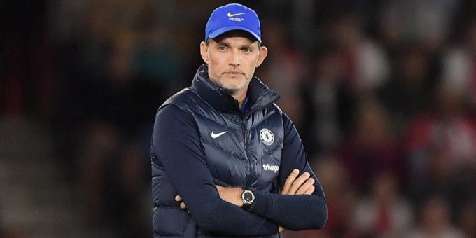 Thomas Tuchel zu seiner Zeit an der Chelsea-Seitenlinie. Als Bayern-Trainer hat er seinen Ex-Arbeitgeber direkt verärgert. Thomas Tuchel