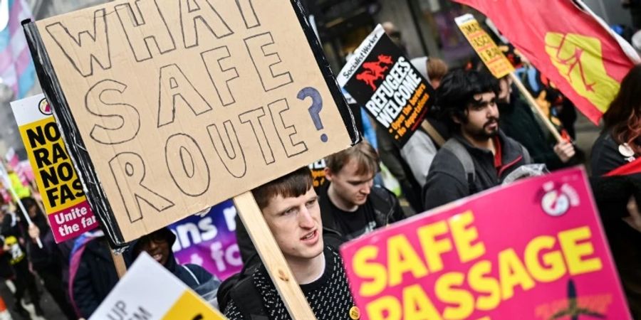 Protest gegen Verschärfung des Asylrechts in London