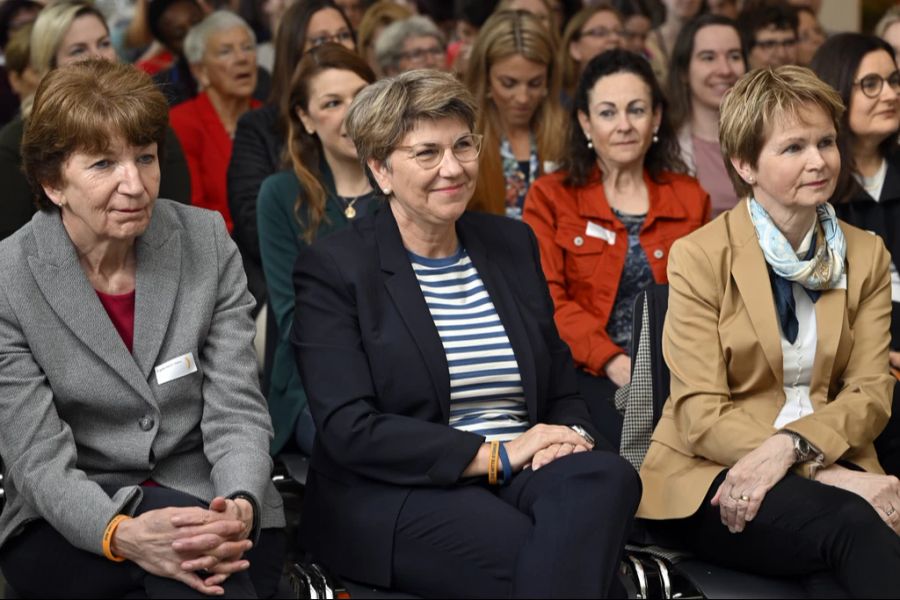 Das VBS weist den Vorwurf der unangemessenen Einflussnahme von Personen mit vermeintlich persönlichen Interessen zurück. Sie sagen, es habe keine Einflussnahme stattgefunden. (Archivbild)