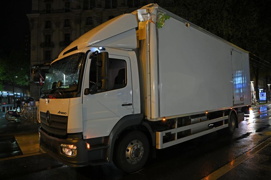 Sachschaden an Lastwagen