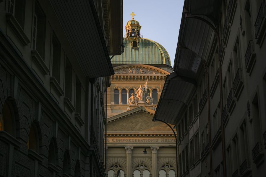 Das Sparpaket des Bundesrats wurde um über ein Drittel zusammengestrichen. (Symbolbild)
