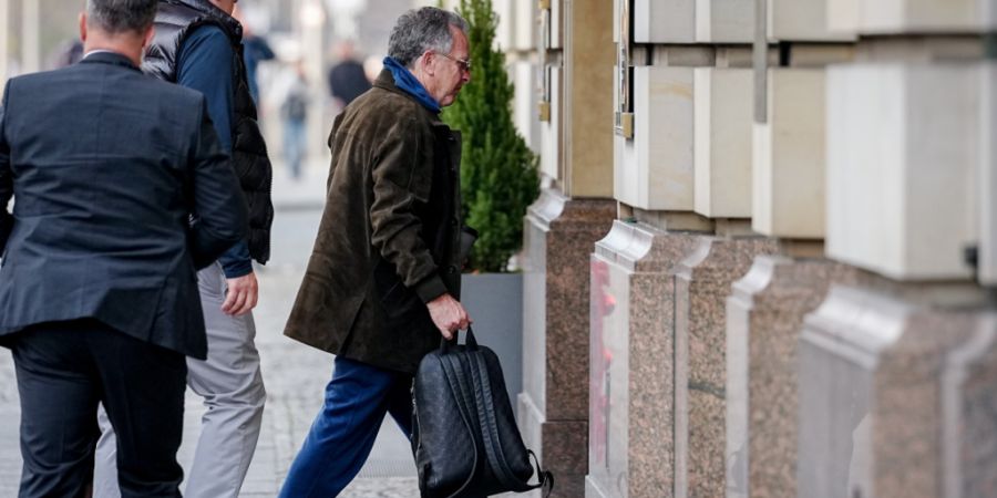 Steve Witkoff, Sondergesandter der Vereinigten Staaten, kommt am Hotel Adlon an. Die zwischen Vertretern der USA und der Ukraine geführten Gespräche über ein Ende des russischen Angr...