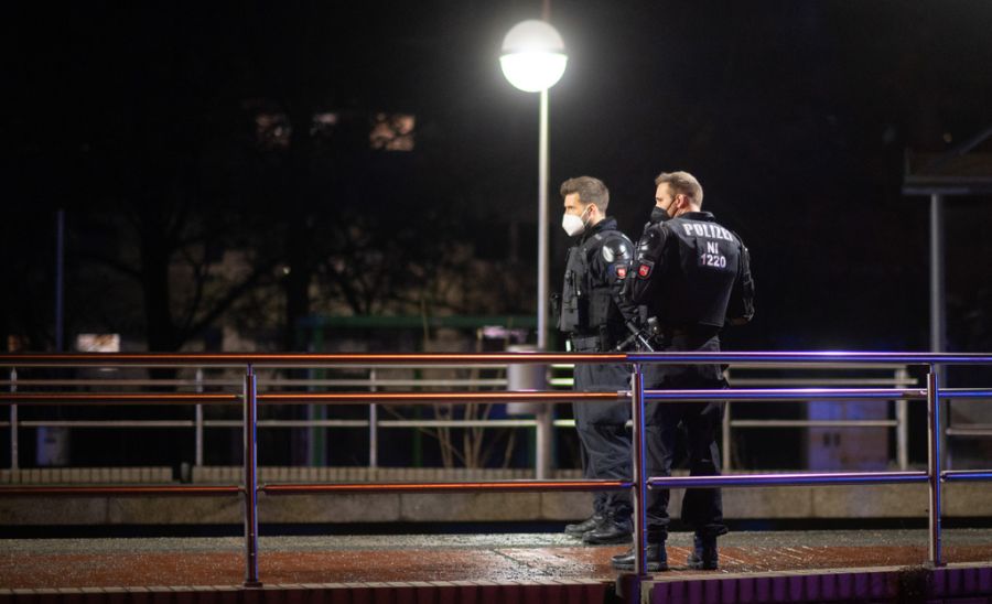 In Notsituationen hätten die deutschen Polizisten die gleichen Befugnisse wie die Kantonspolizisten. (Symbolbild)