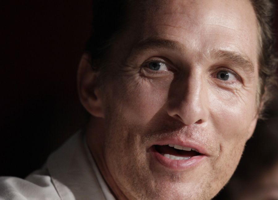 Im Vergleich zu Matthew McConaughey ist das eher wenig. Der Schauspieler kassierte drei Millionen Dollar für Exklusivfotos seines ersten Kindes Levi Alves.