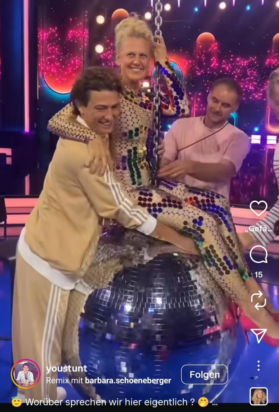 barbara schöneberger auf discokugel