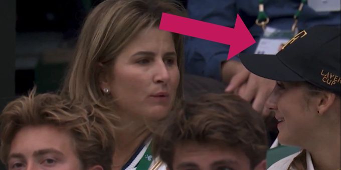 In Wimbledon - Hier trägt Roger Federers Tochter Fan-Käppi von ihm