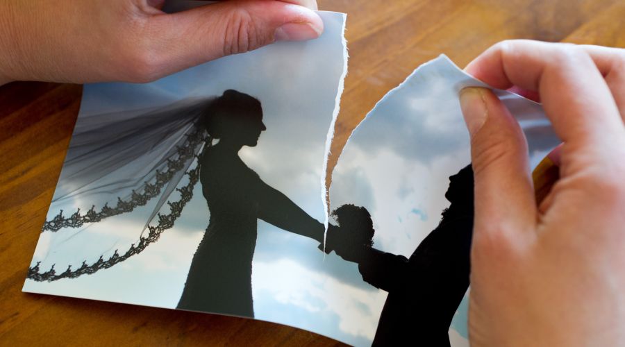 Die Scheidungsrate in der Schweiz bleibt hoch: 40 Prozent aller Ehen werden geschieden. (Symbolbild)