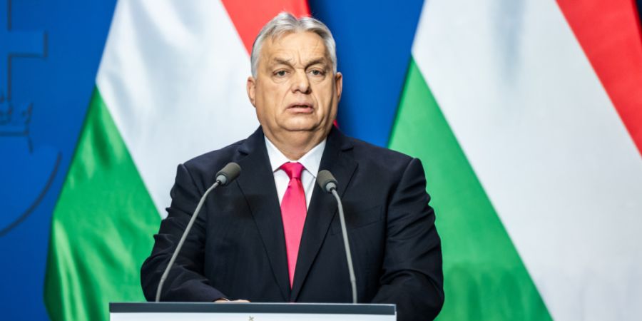 ARCHIV - Der ungarische Ministerpräsident Viktor Orban spricht bei seiner jährlichen Pressekonferenz in Budapest, Ungarn, am 5. Januar 2026. Foto: Marton Monus/-/dpa (Archivbild)