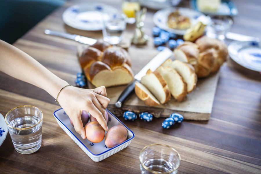 Und es kommt noch dicker: Einige stürzen sich sogar schon auf die Brunch-Plätze fürs nächste Oster-Wochenende.