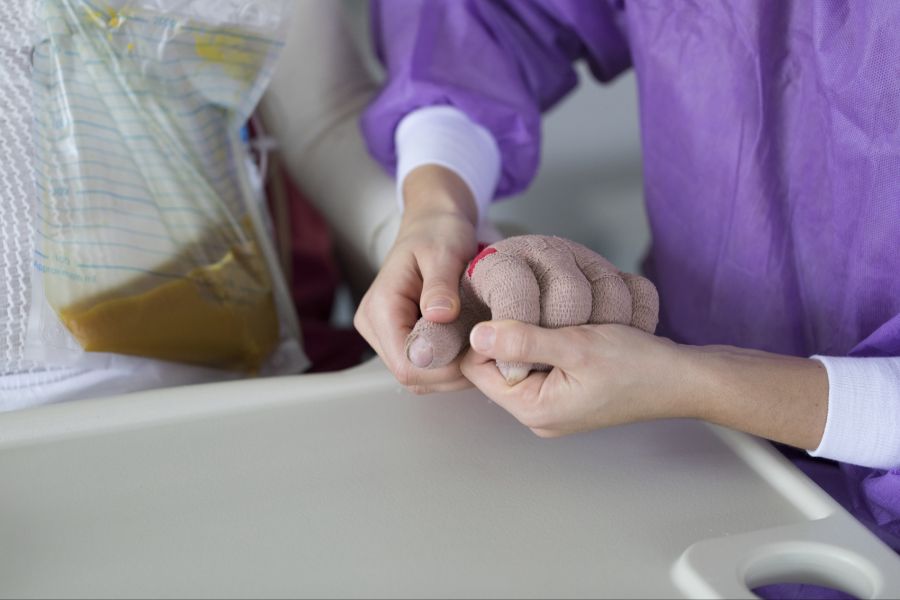 Laut Fuchs werden oft auch Bakterien gefährlich, welche die Verbrennungspatienten bereits in sich tragen.