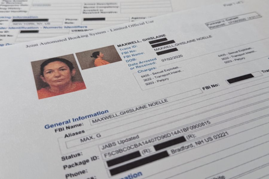 Sie ist in einem Gefängnistrakt, wo ansonsten eigentlich keine Sexualstraftäter untergebracht werden.