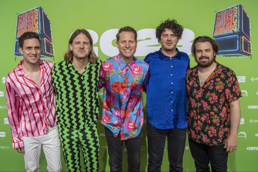 Frontmann Stefan Buck schreibt viele Songs selbst. Er betont immer wieder, wie viel Herzblut und jahrelange Arbeit in den Liedern steckt.