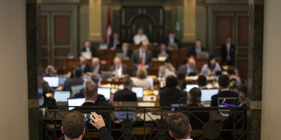 Der St. Galler Kantonsrat will mit einer Standesinitiative gegen eine Weisung der eidgenössischen Steuerverwaltung intervenieren. (Archivbild)