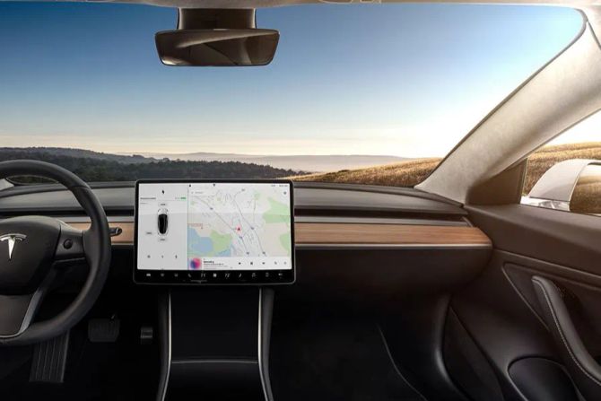 Tesla 3 Cockpit