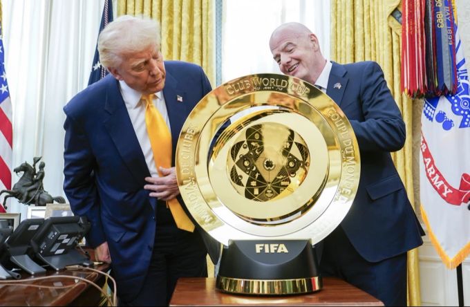 Gianni Infantino und Donald Trump richten auch den Club World Cup gemeinsam aus. Infantino Donald Trump