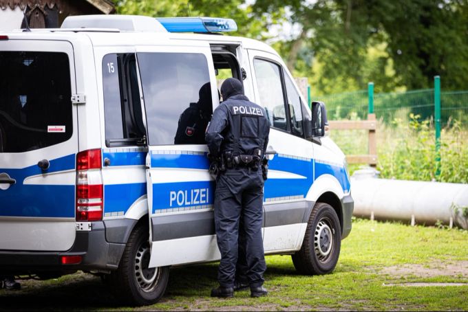 Der Polizei in NRW gelingt ein Schlag gegen die Rockergewalt. (Symbolbild) Rocker Krieg Polizei NRW