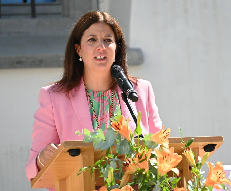 ... und Laura Bucher, hielten ebenfalls eine Ansprache.