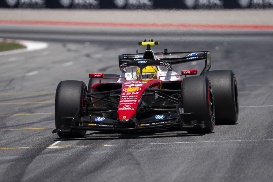 Lewis Hamilton Ferrari