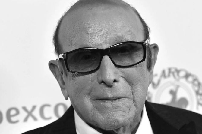 Clive Davis