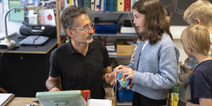 Es wollen wieder mehr Menschen Lehrer oder Lehrerin werden: In Graubünden verzeichnet die PH einen deutlichen Anstieg der Studierenden. (Symbolbild)