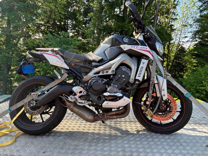 Der 19-Jährige blieb unverletzt. Unfall