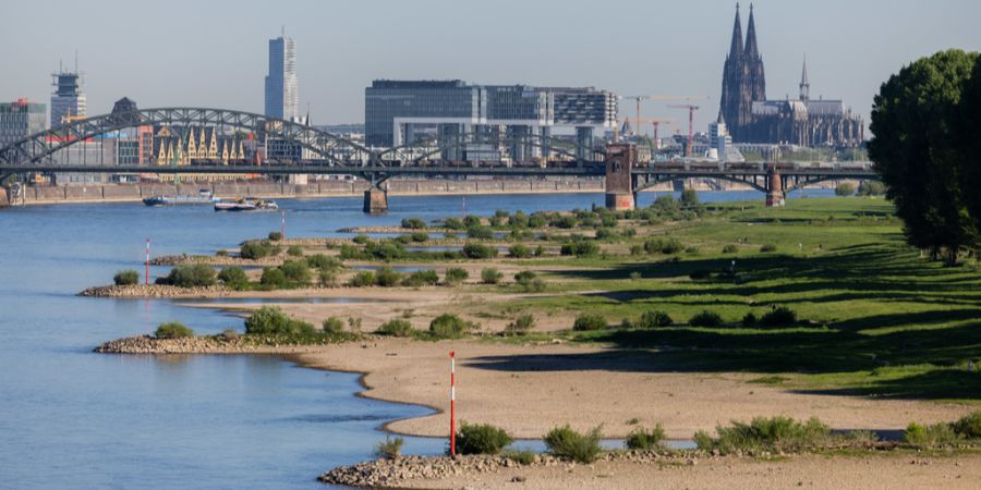 Rhein Trockenheit Pegel Wetter