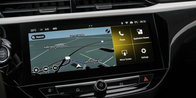 Die Bedienung ist intuitiv gestaltet, wobei wichtige Funktionen schnell erreichbar sind. Opel Corsa Touch