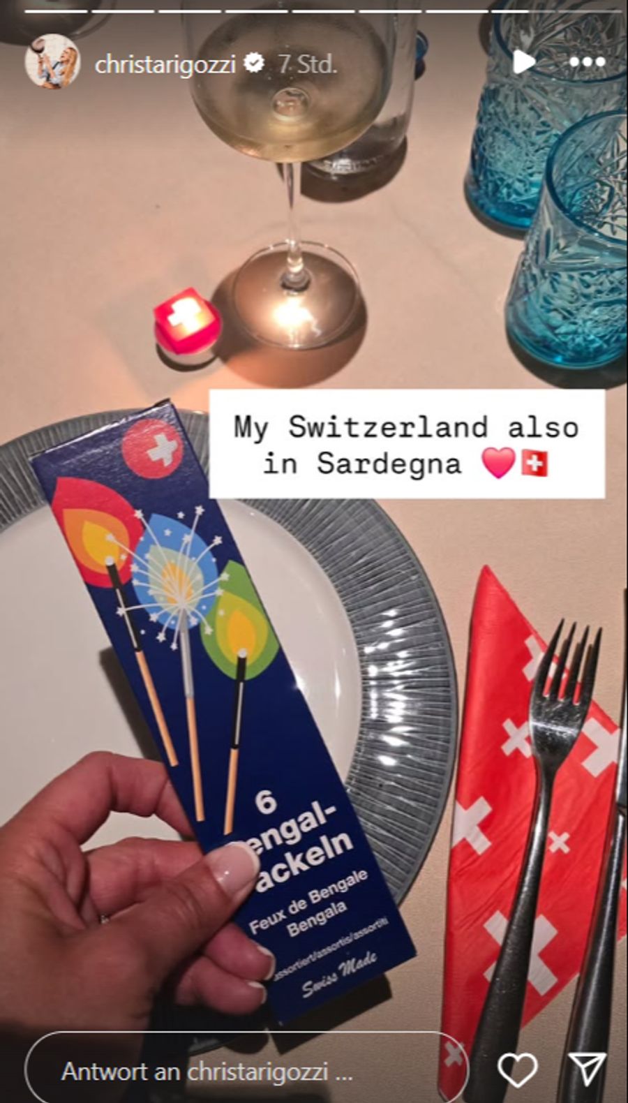 Sogar die passende Deko hat Christa Rigozzi in Sardinien.