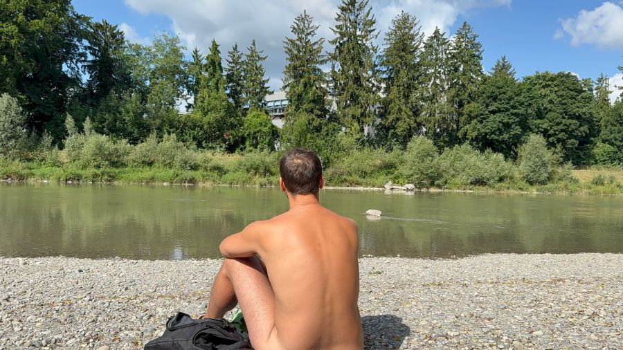Von den Nacktbadenden wird der Ort sehr geschätzt. «Ich komme gerne hierhin, ich fühle mich wohl», sagt ein Besucher zu Nau.ch.