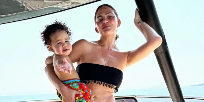 Chrissy Teigen Bikinifoto