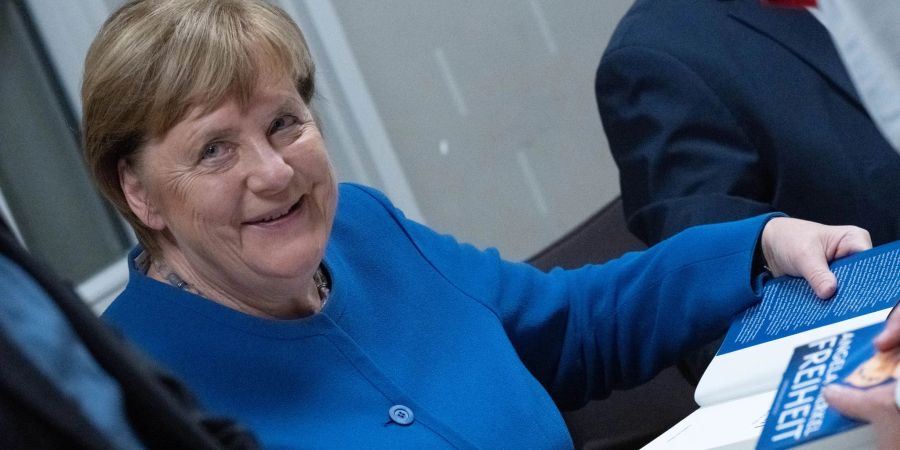 Angela Merkels 736 Seiten langes Buch ist Ende November erschienen.(Archivbild)